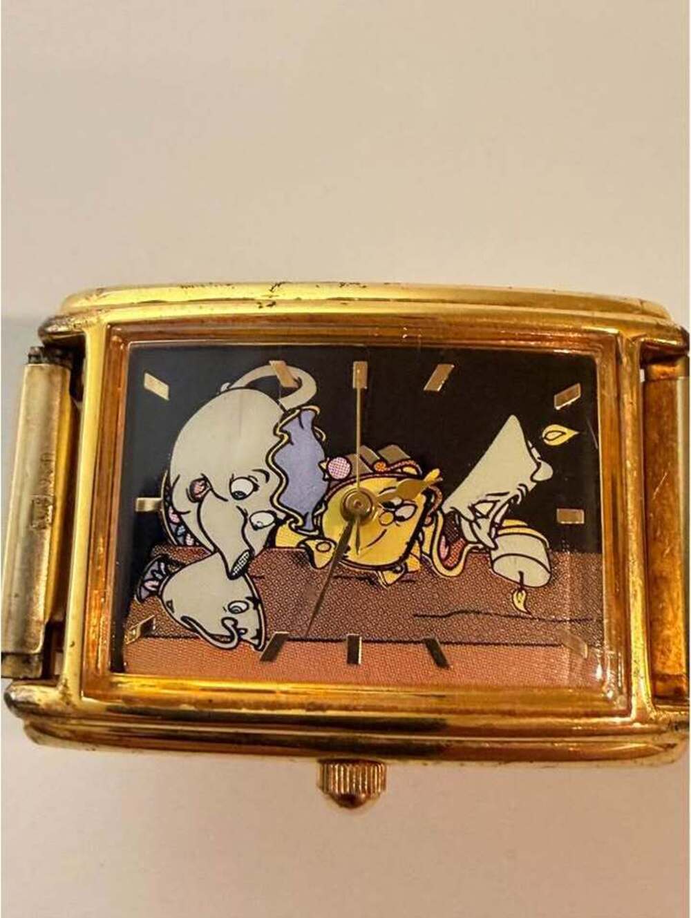 Disney Beauty and the Beast Mrs. Potts Chip Lumiere Watch